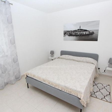 Apartment Stellina Ρόβινι Εξωτερικό φωτογραφία