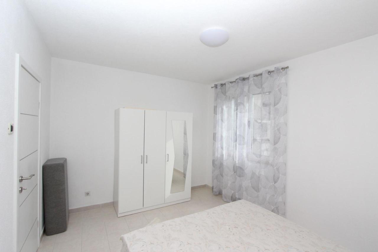 Apartment Stellina Ρόβινι Εξωτερικό φωτογραφία